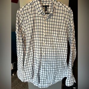 Gap Button Up Shirt